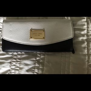 Michael Kors Black/White Slim Flap Leather Wallet